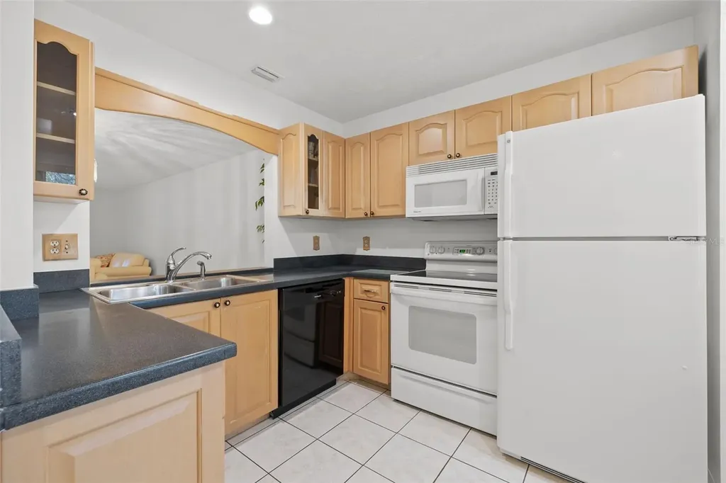 725 83rd Avenue N St Petersburg FL 33702
