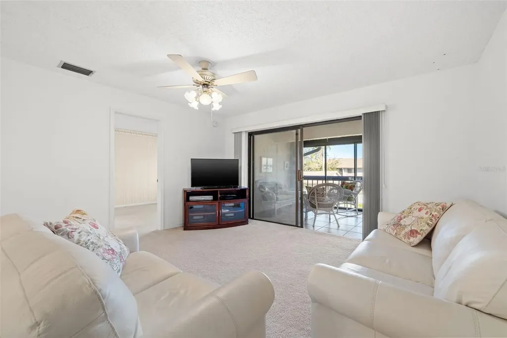 725 83rd Avenue N St Petersburg FL 33702