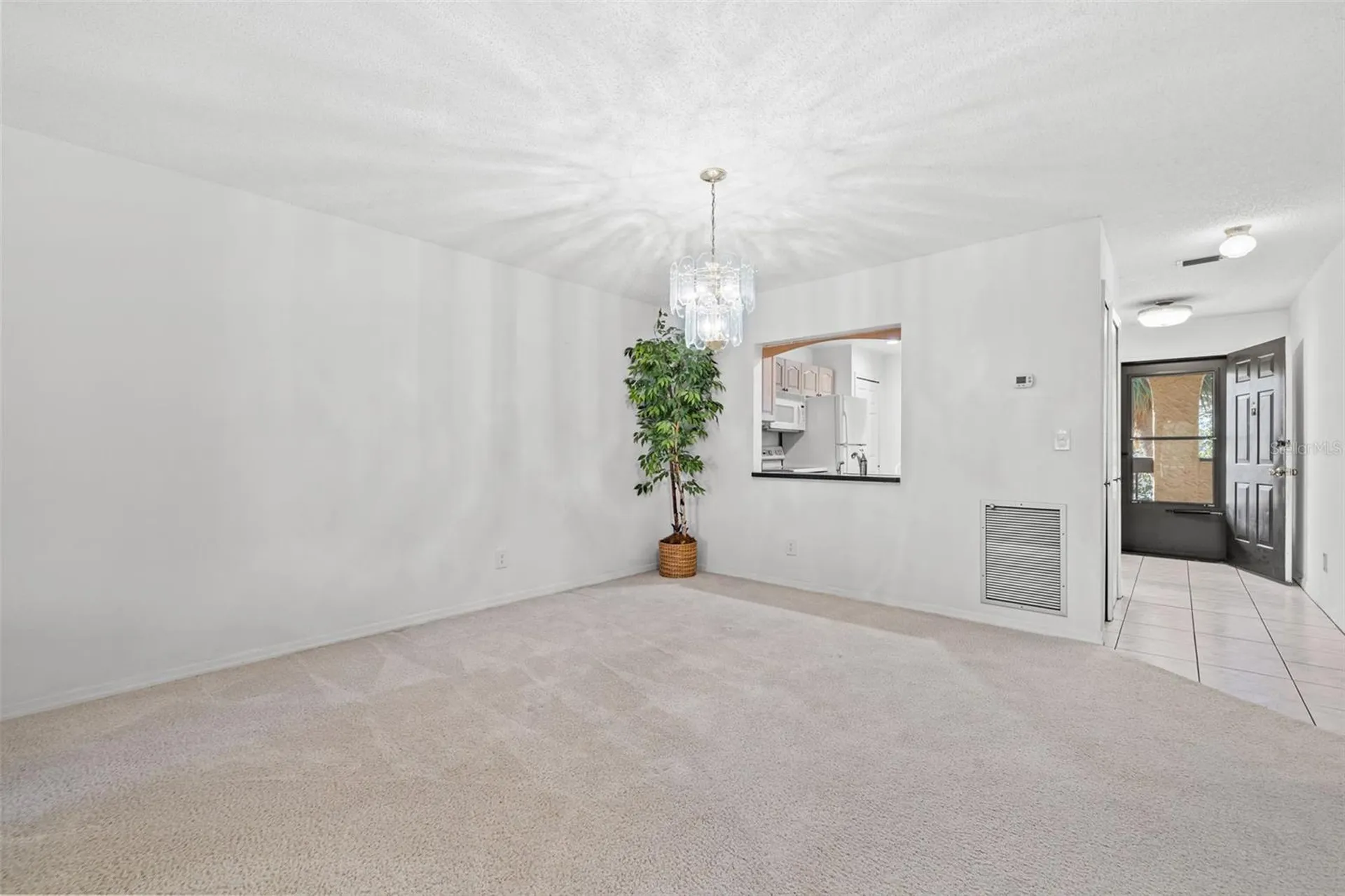 725 83rd Avenue N St Petersburg FL 33702