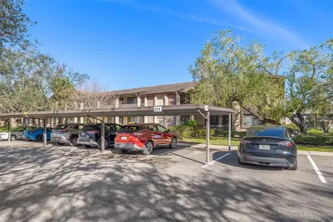 725 83rd Avenue N St Petersburg FL 33702