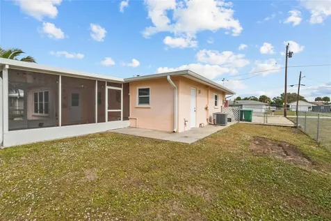 2510 Eleventh Street Englewood FL 34224