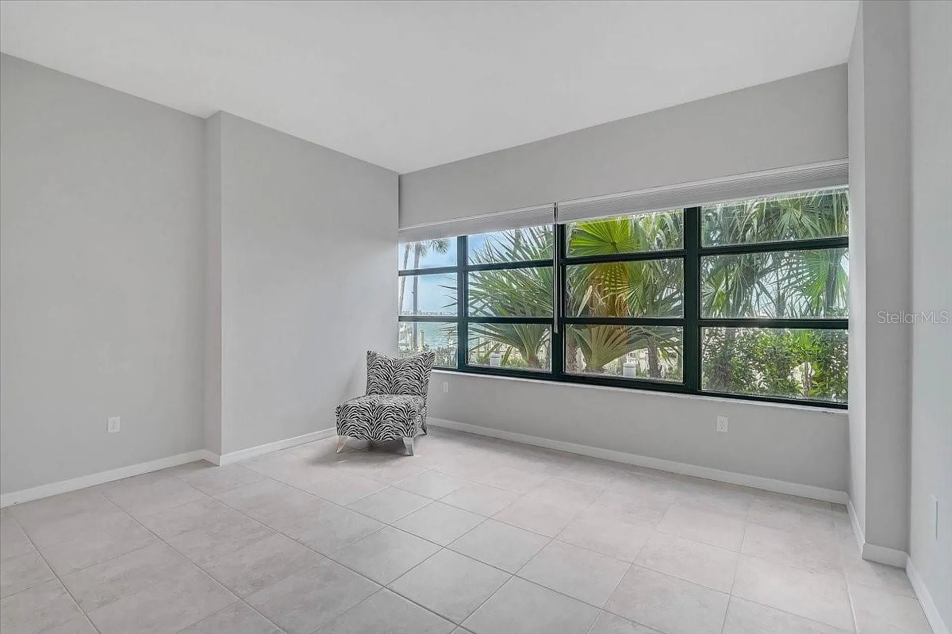 988 Blvd Of The Arts Sarasota FL 34236
