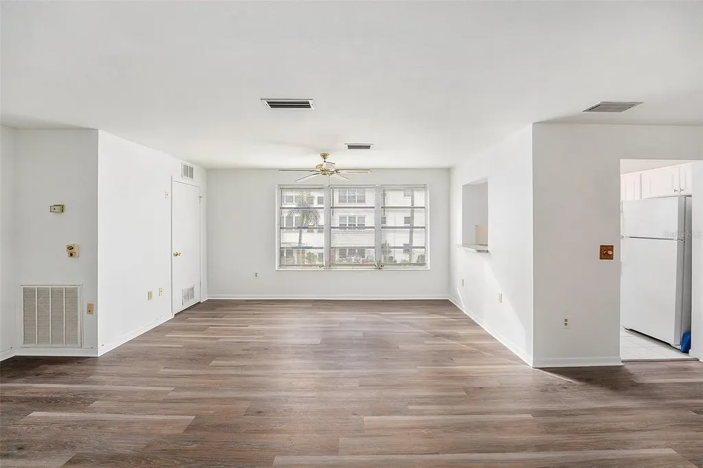5623 80th Street N St Petersburg FL 33709