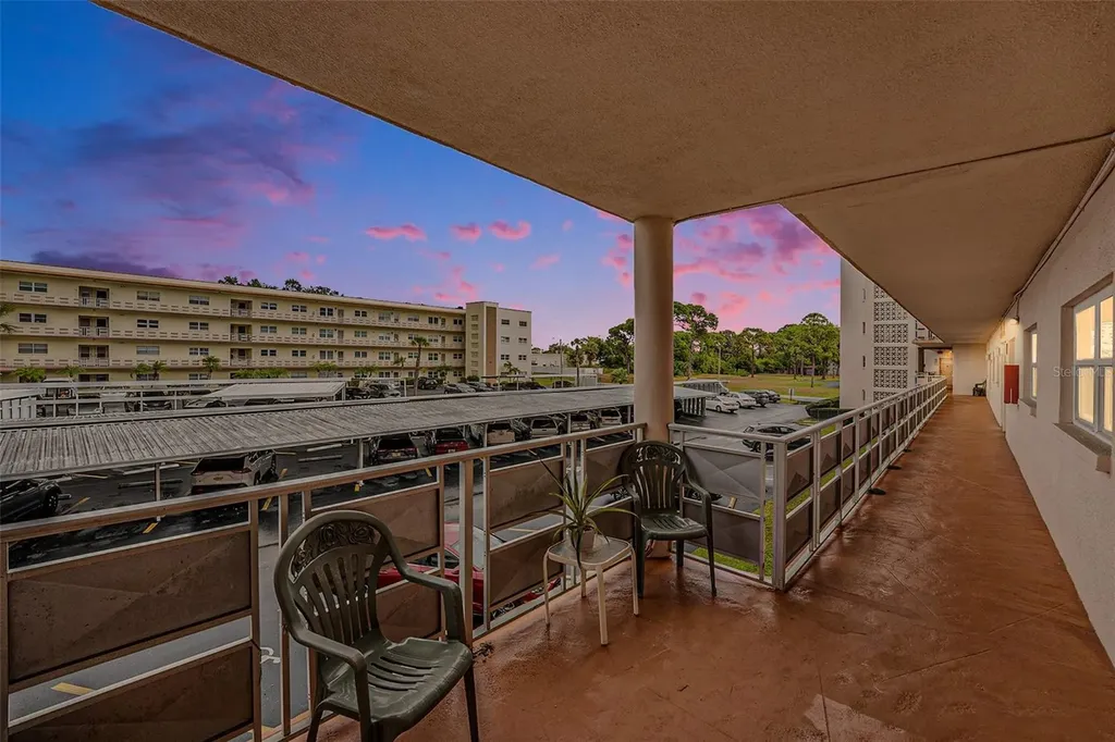 5623 80th Street N St Petersburg FL 33709