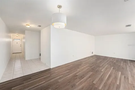 5623 80th Street N St Petersburg FL 33709