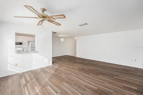 5623 80th Street N St Petersburg FL 33709