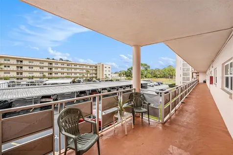 5623 80th Street N St Petersburg FL 33709