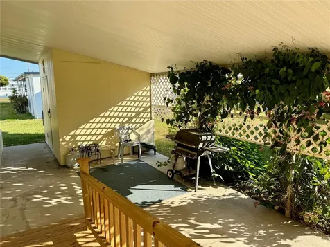340 Peace Manor Palmetto FL 34221
