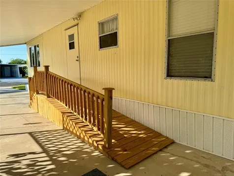 340 Peace Manor Palmetto FL 34221