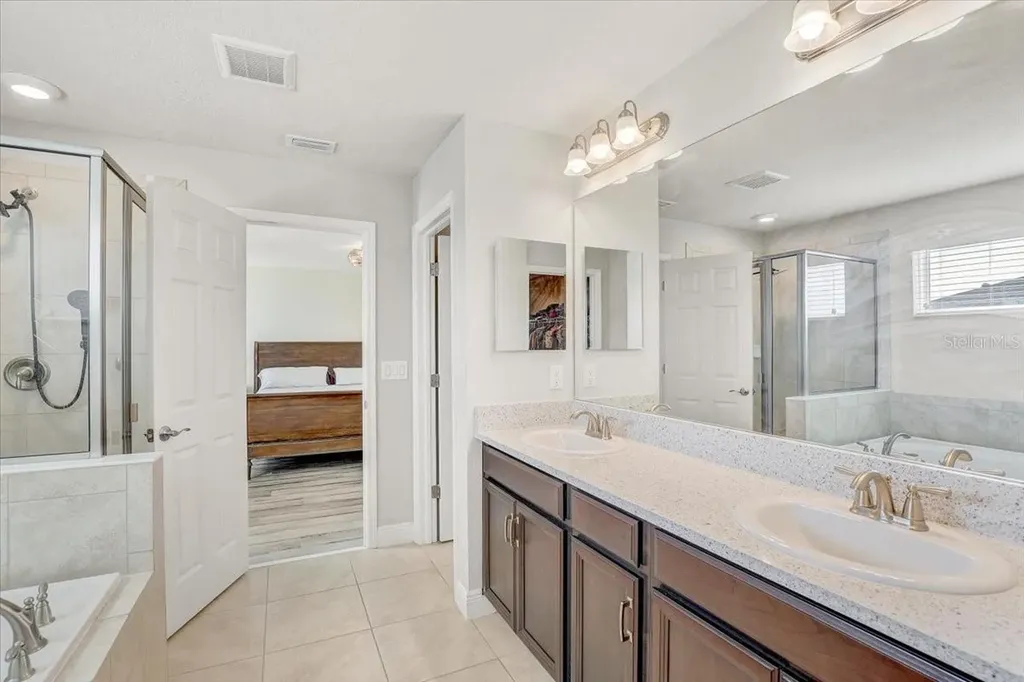 11909 Bahia Valley Drive Riverview FL 33579