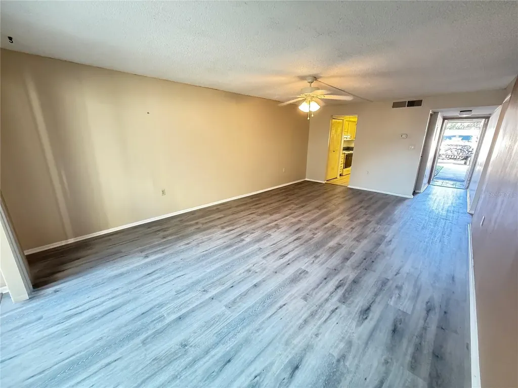 107 Caldwell Drive Brandon FL 33510