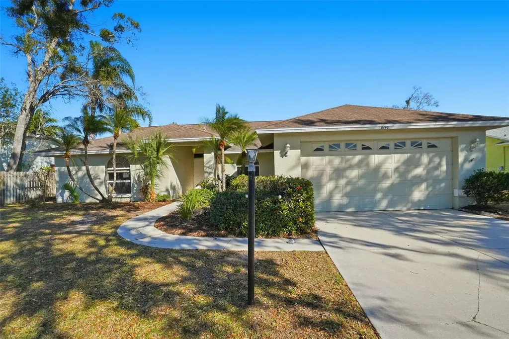 4495 Diamond Circle Sarasota FL 34233