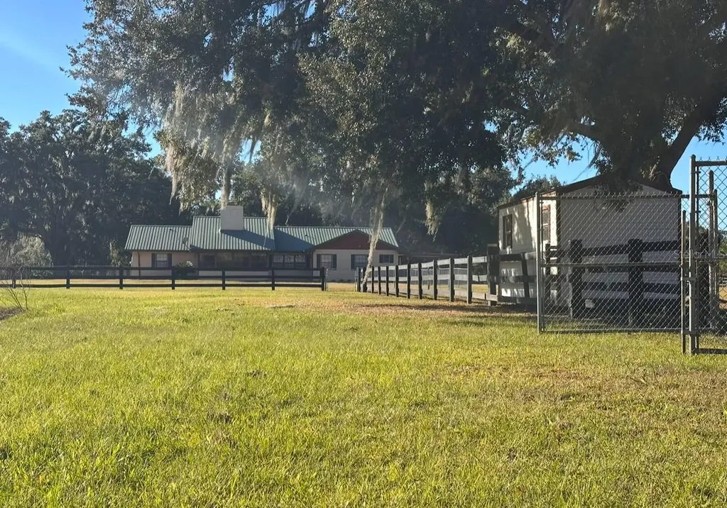 5912 Bailey Road Plant City FL 33565