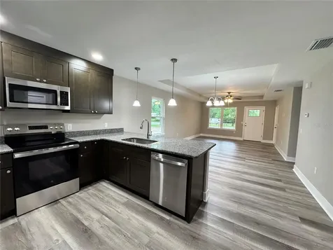 8523 SE 70th Avenue Trenton FL 32693