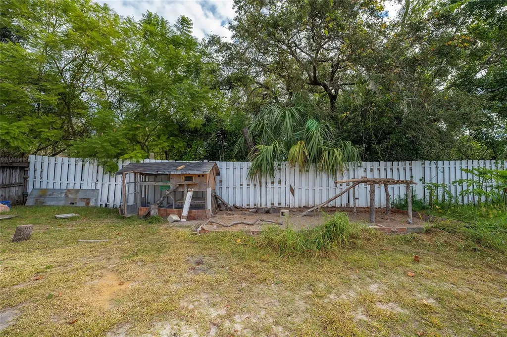 213 Bowen Road Davenport FL 33837