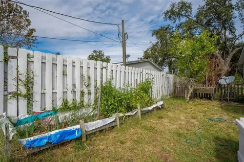 213 Bowen Road Davenport FL 33837