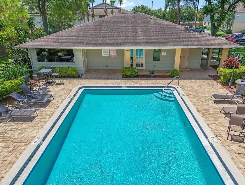 206 Berry Tree Place Brandon FL 33510