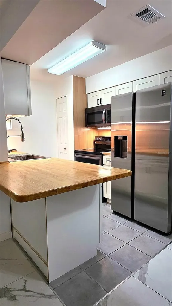 206 Berry Tree Place Brandon FL 33510