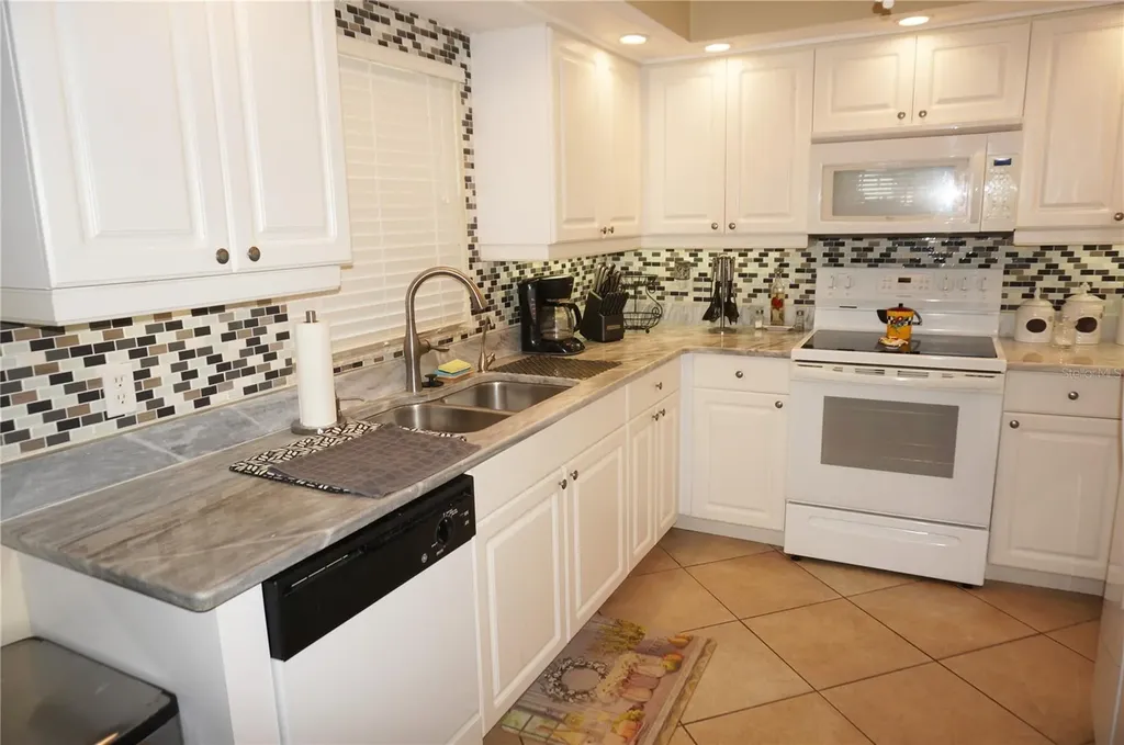 5800 Sabal Trace Drive North Port FL 34287