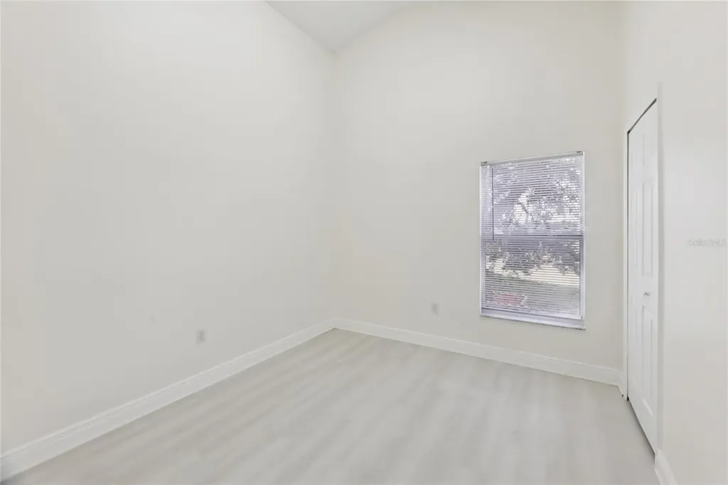 221 Garberia Drive Davenport FL 33837