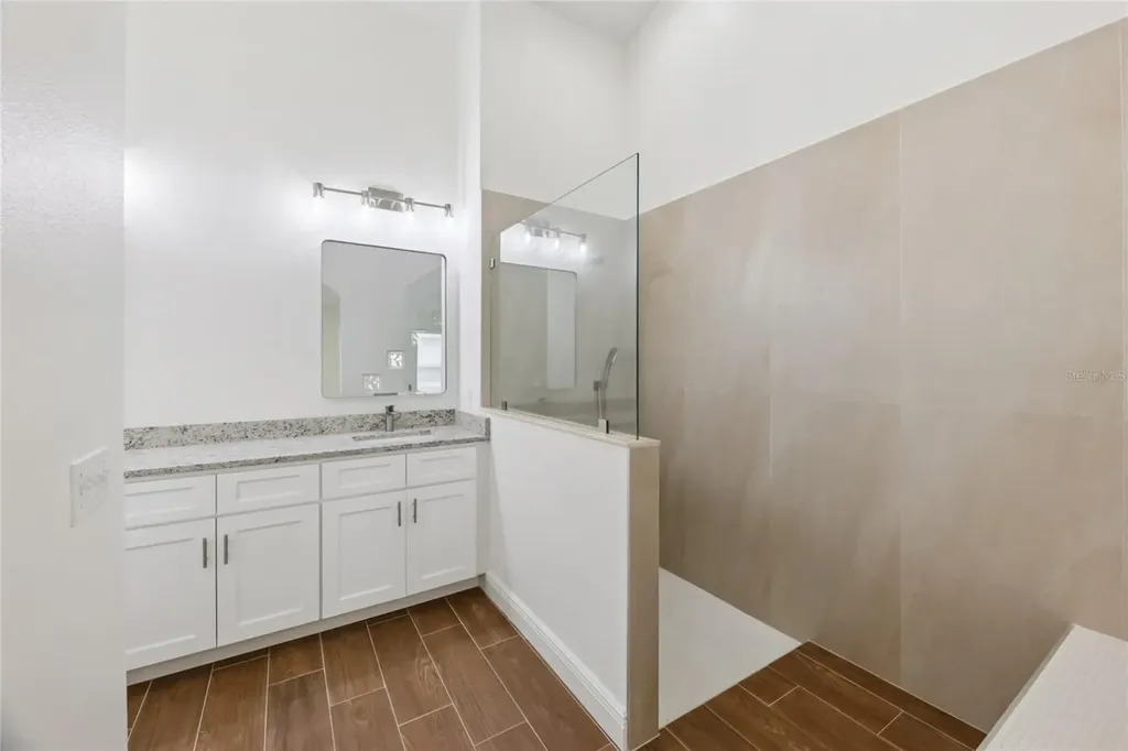 221 Garberia Drive Davenport FL 33837