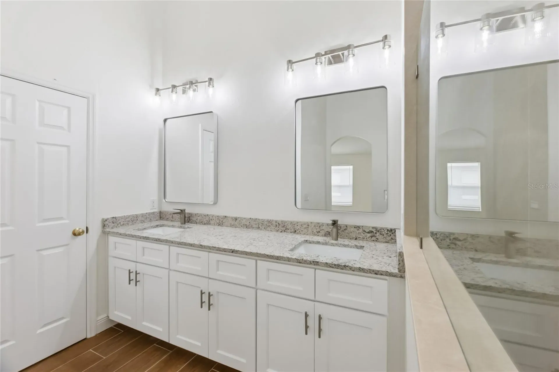 221 Garberia Drive Davenport FL 33837