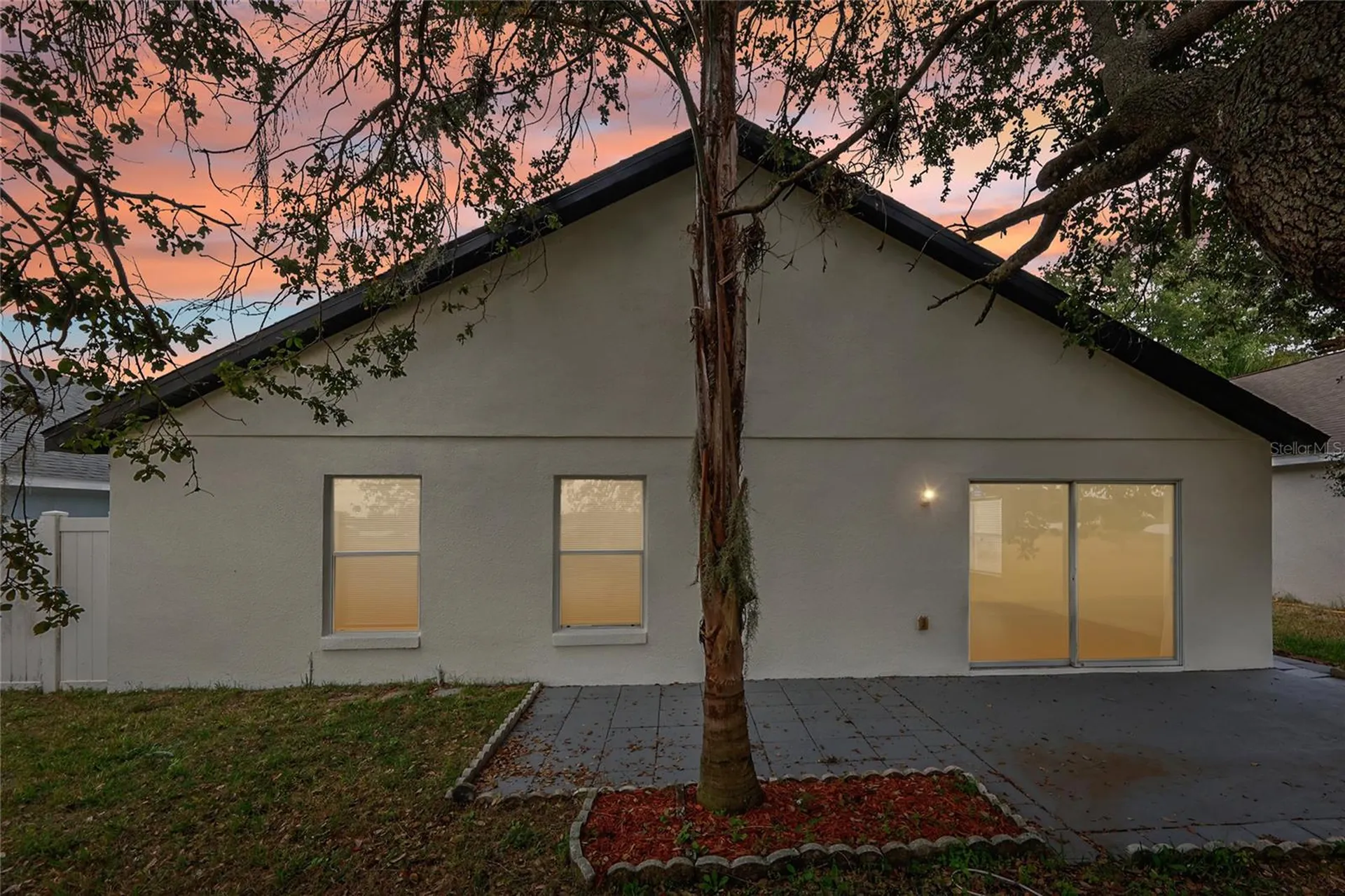 221 Garberia Drive Davenport FL 33837