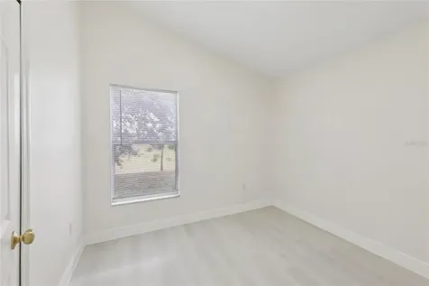 221 Garberia Drive Davenport FL 33837