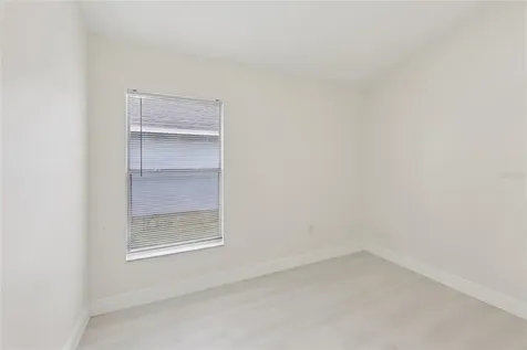 221 Garberia Drive Davenport FL 33837