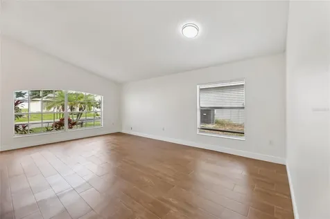 221 Garberia Drive Davenport FL 33837