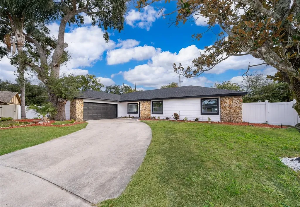 5116 Jeannine Court Orlando FL 32807