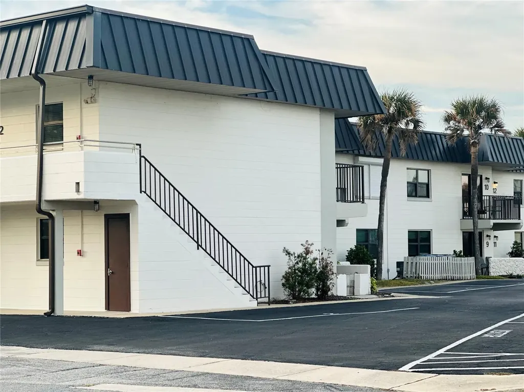 2101 N Atlantic Avenue Daytona Beach FL 32118