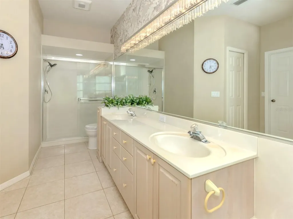 1684 Valley Drive Venice FL 34292