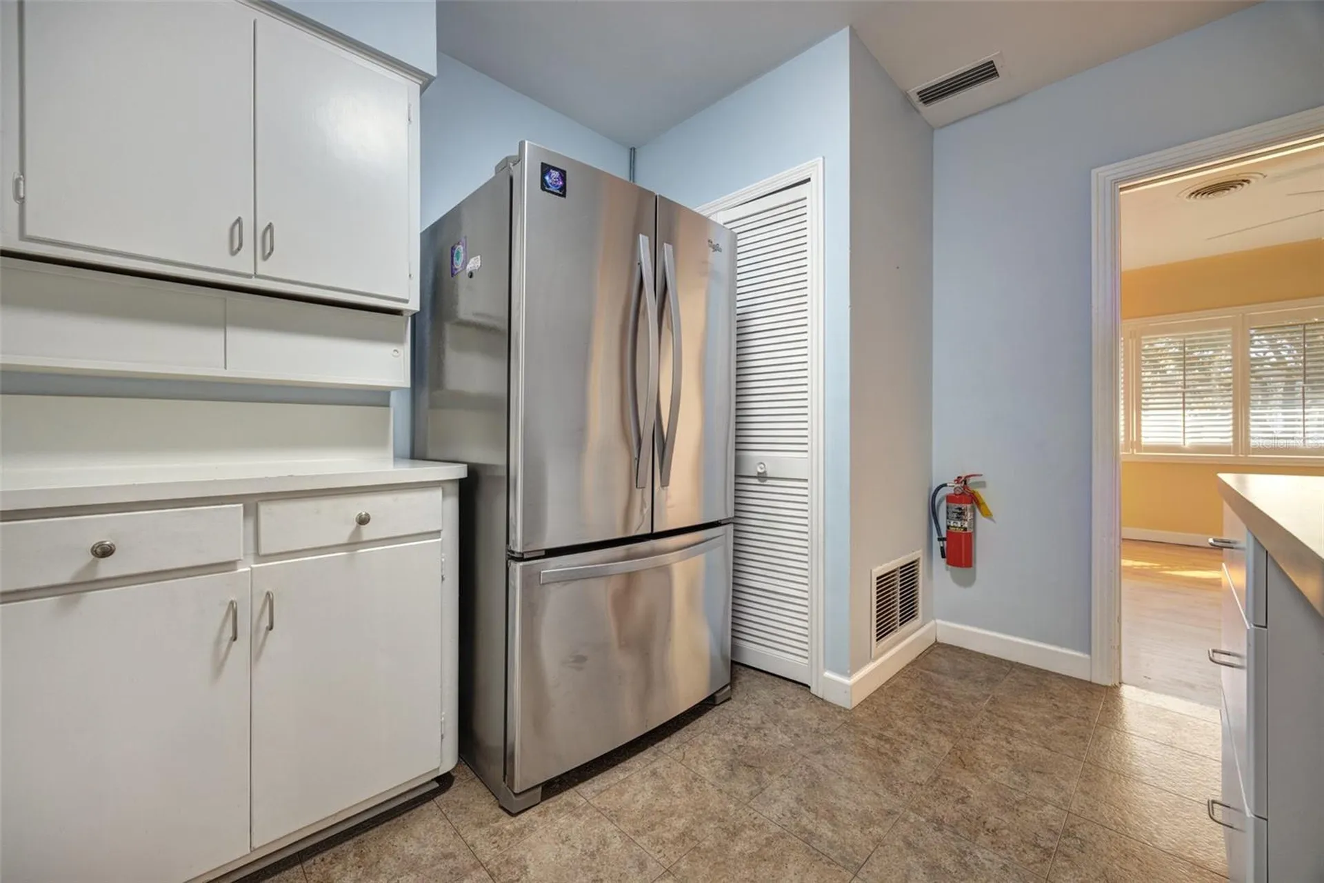 909 W New York Avenue Deland FL 32720