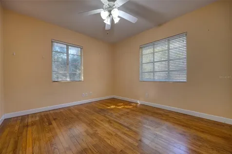 909 W New York Avenue Deland FL 32720