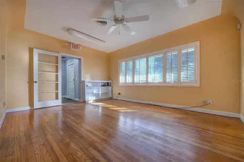 909 W New York Avenue Deland FL 32720