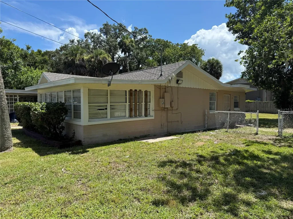 416 S Caroline Street Daytona Beach FL 32114
