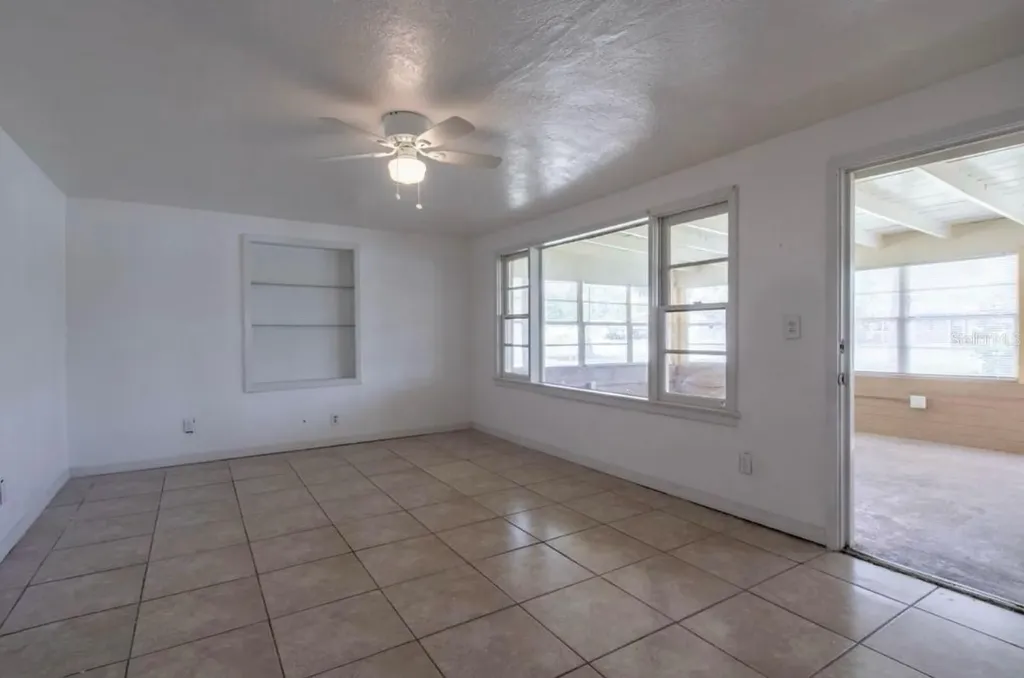 416 S Caroline Street Daytona Beach FL 32114