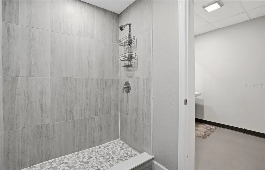 6612 26th Court E Sarasota FL 34243