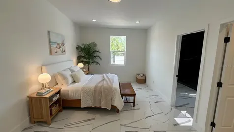 27 W 8th Street Apopka FL 32703