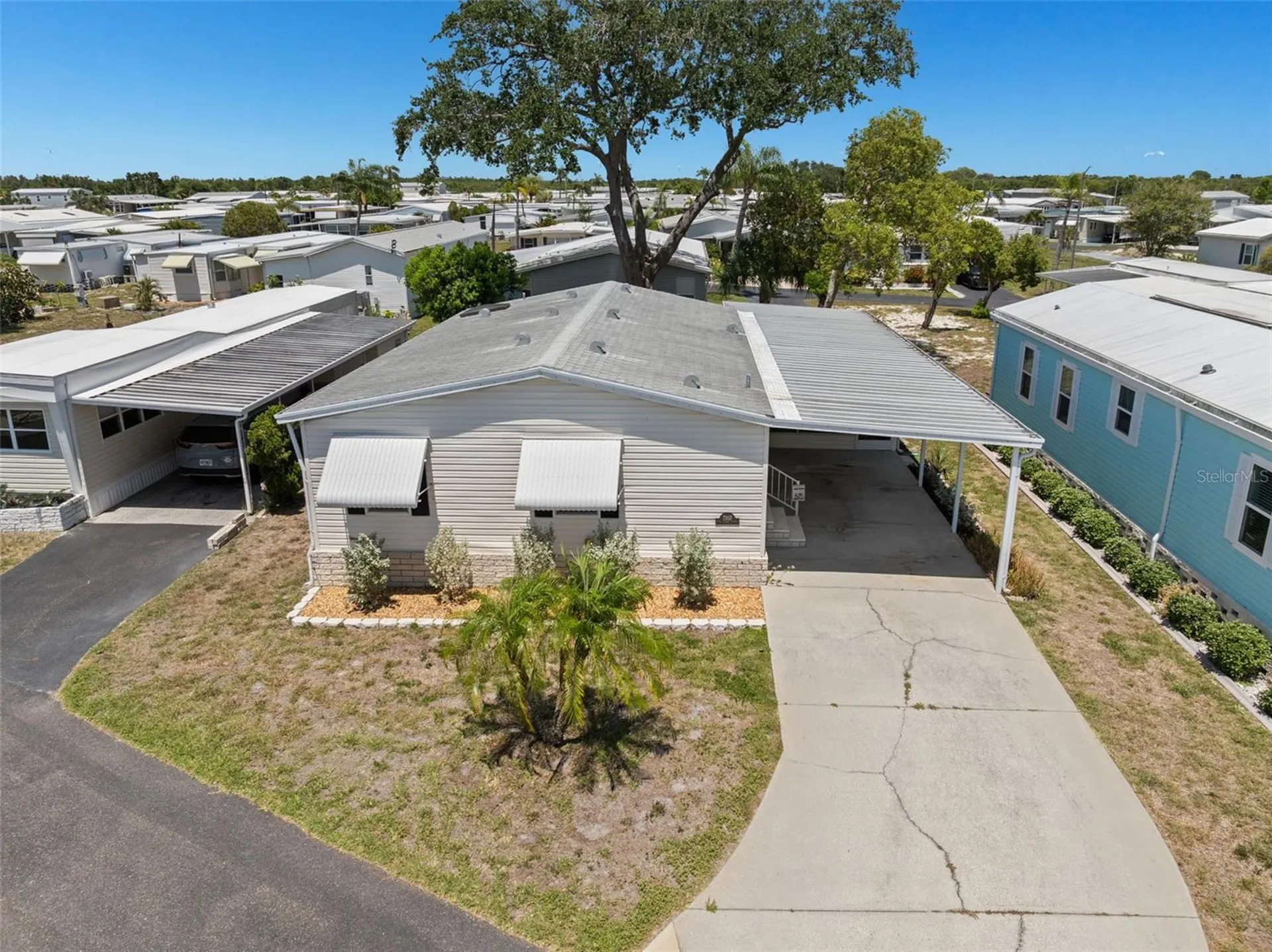 7107 Mount Essex Drive NE St Petersburg FL 33702