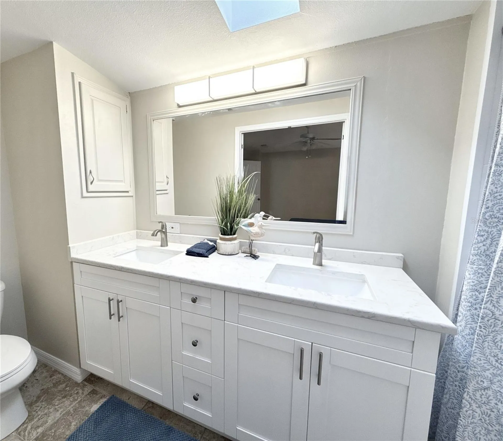 7107 Mount Essex Drive NE St Petersburg FL 33702