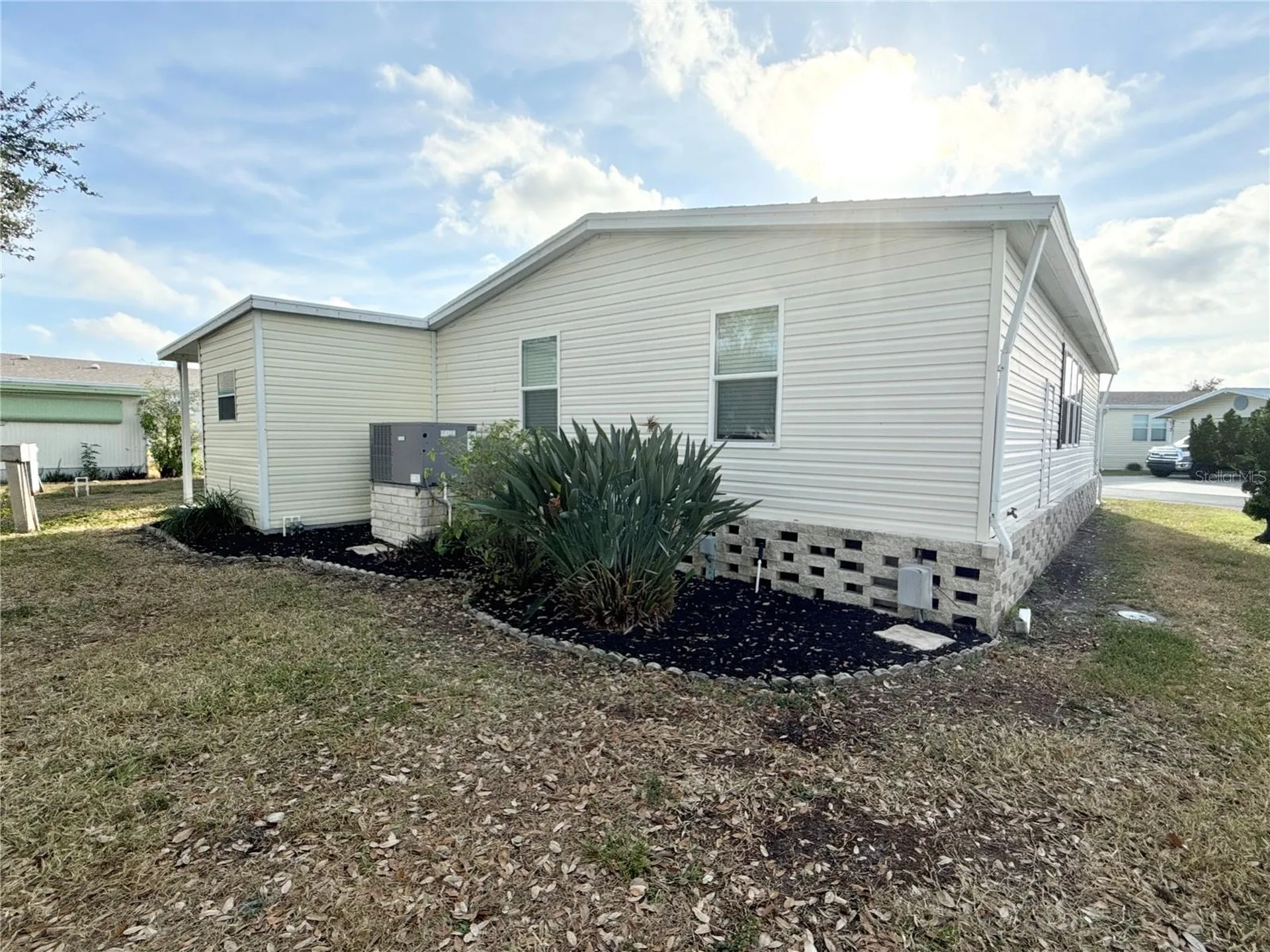7107 Mount Essex Drive NE St Petersburg FL 33702