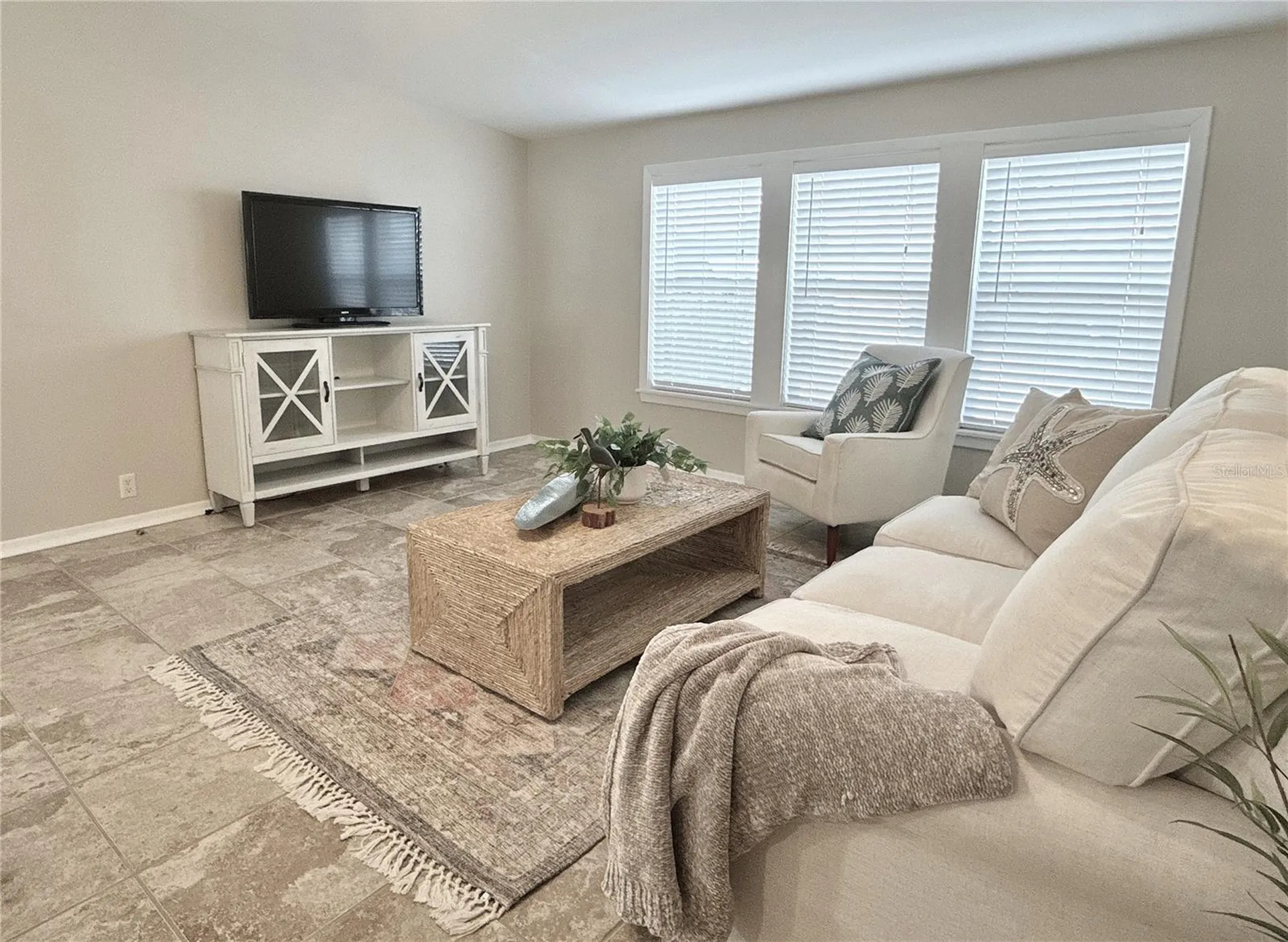 7107 Mount Essex Drive NE St Petersburg FL 33702