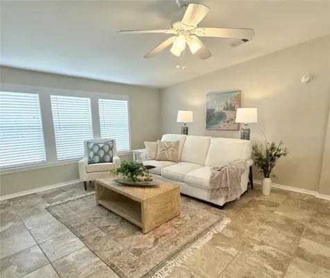 7107 Mount Essex Drive NE St Petersburg FL 33702