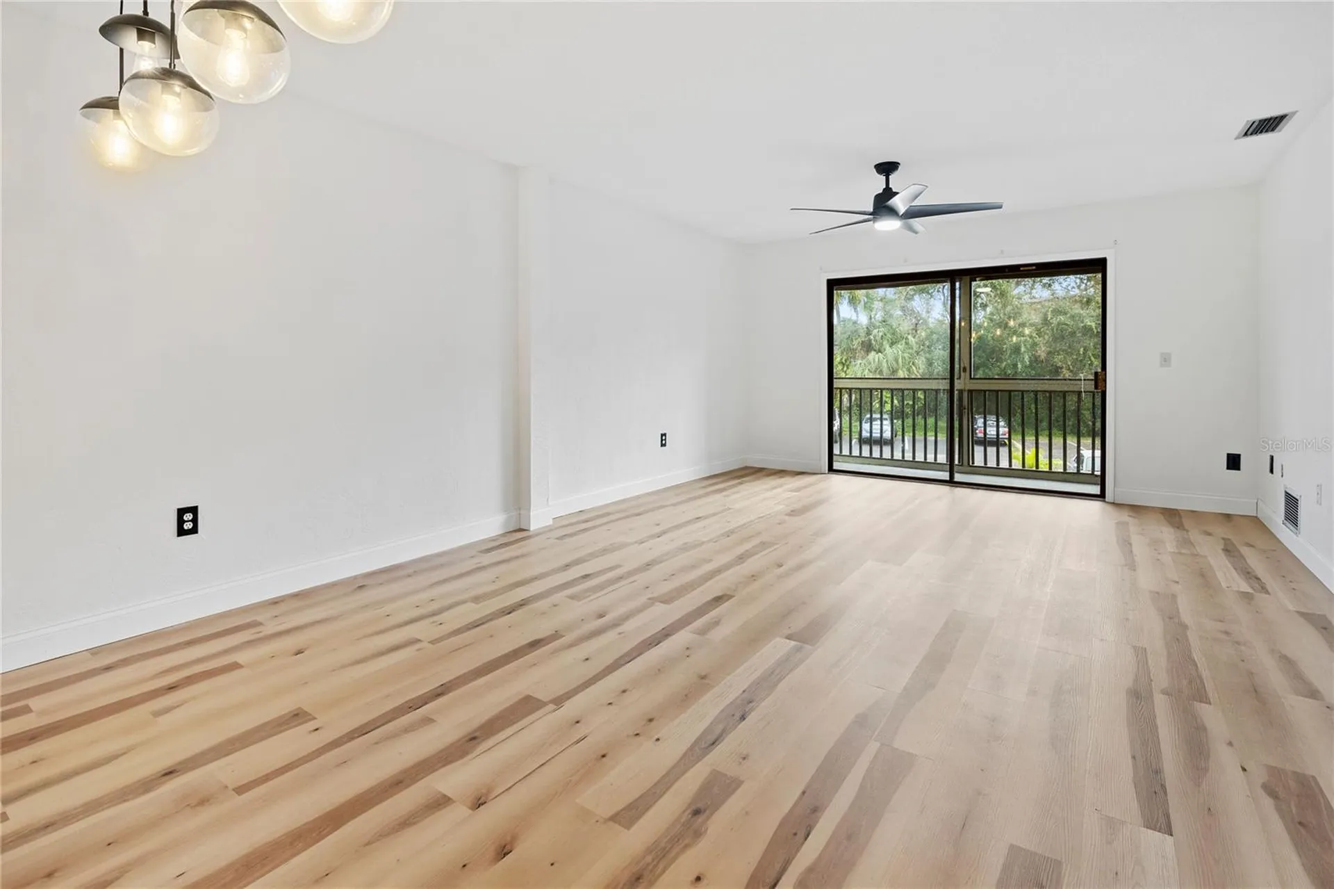 3800 Saxon Drive New Smyrna Beach FL 32169