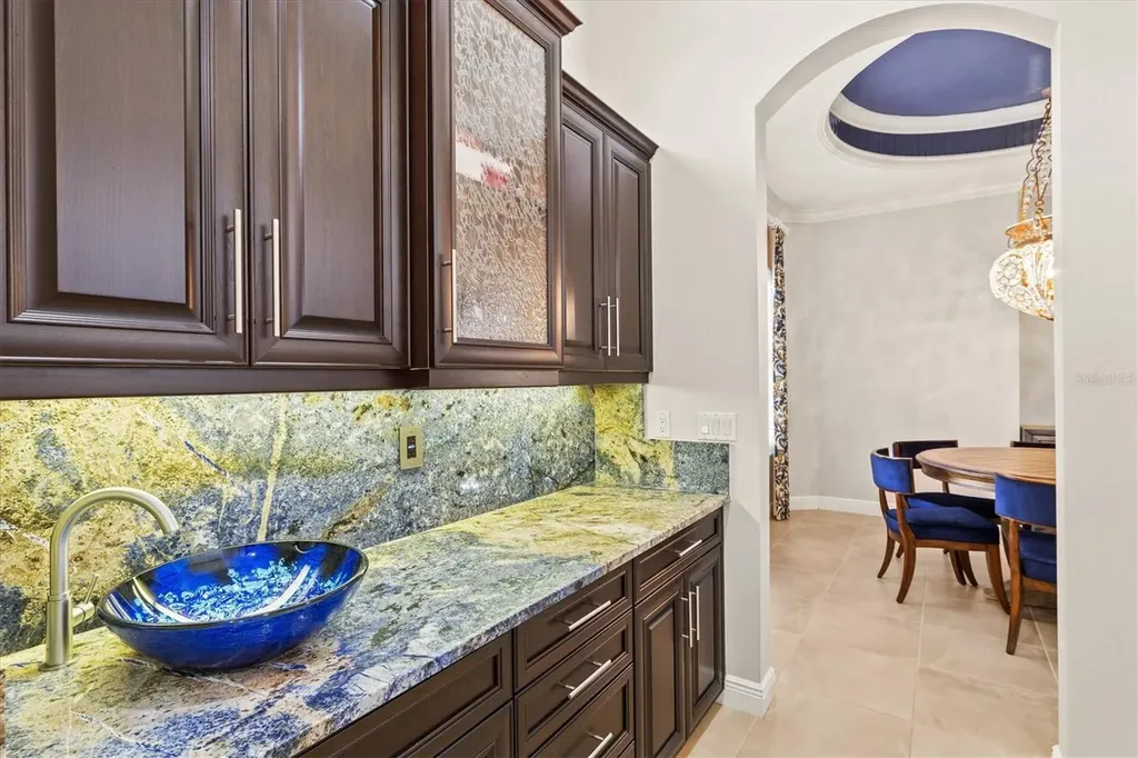 540 Fore Drive Bradenton FL 34208