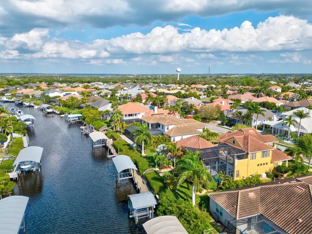 540 Fore Drive Bradenton FL 34208