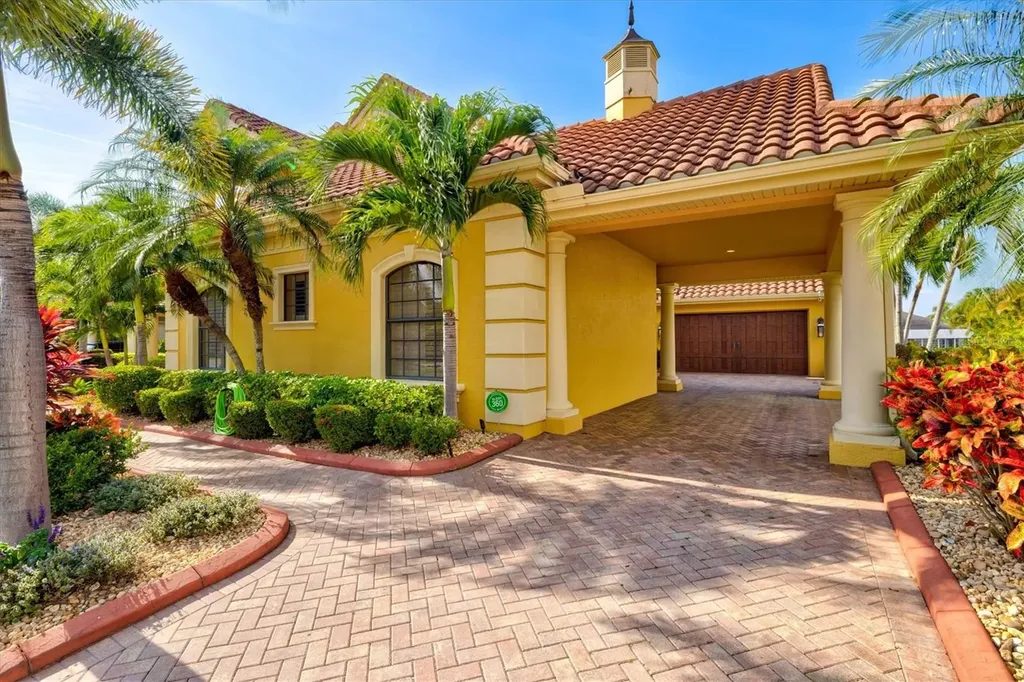 540 Fore Drive Bradenton FL 34208