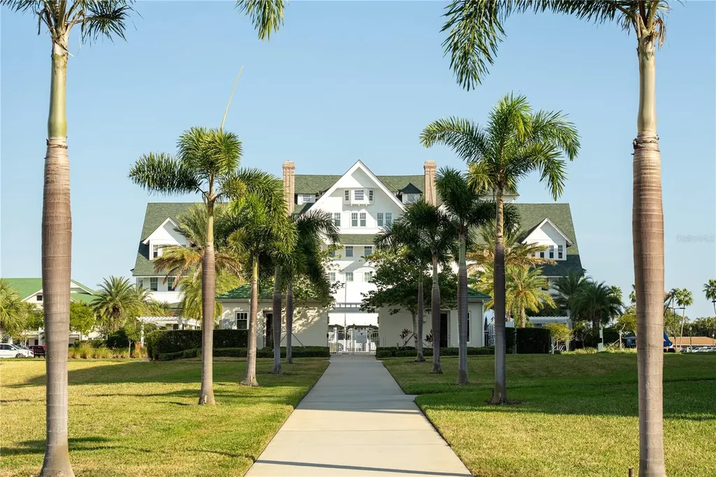 50 Coe Road Belleair FL 33756